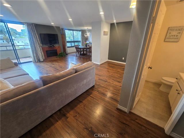 8828 Pershing, Los Angeles, CA 90293