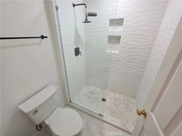 8828 Pershing, Los Angeles, CA 90293