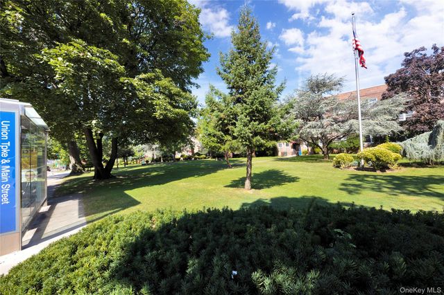 141-42 78th Road Road 1D, Kew Garden Hills, NY 11367