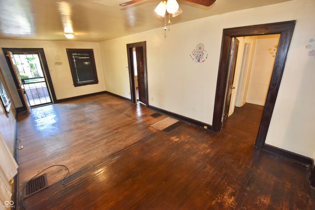 2430 E 16th Street, Indianapolis, IN 46201