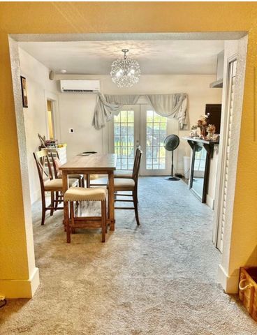 1805 Avenue D, Brownwood, TX 76801