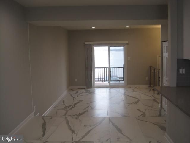 110 VILLA CAPRI CIR, Essex, MD 21221