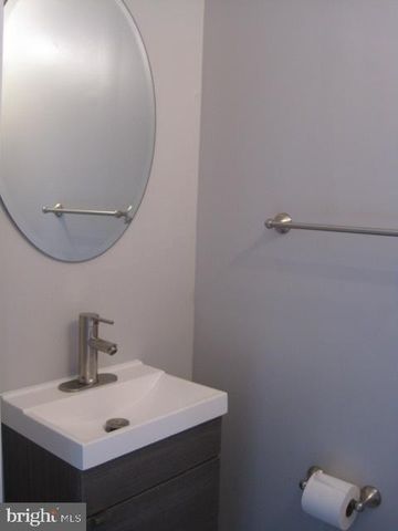 110 VILLA CAPRI CIR, Essex, MD 21221
