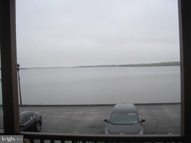 110 VILLA CAPRI CIR, Essex, MD 21221
