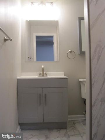 110 VILLA CAPRI CIR, Essex, MD 21221