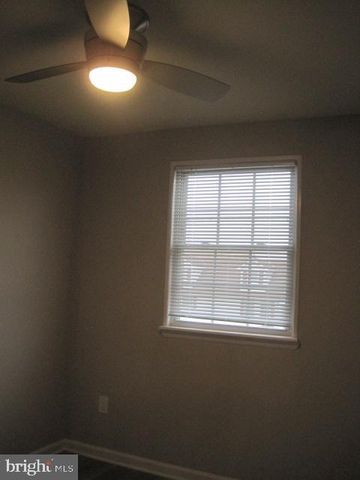 110 VILLA CAPRI CIR, Essex, MD 21221