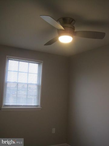 110 VILLA CAPRI CIR, Essex, MD 21221