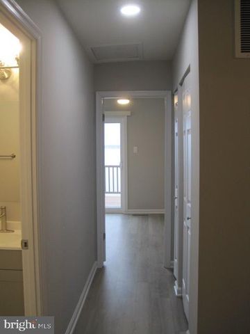 110 VILLA CAPRI CIR, Essex, MD 21221