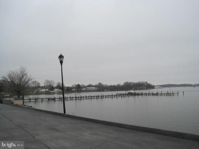 110 VILLA CAPRI CIR, Essex, MD 21221