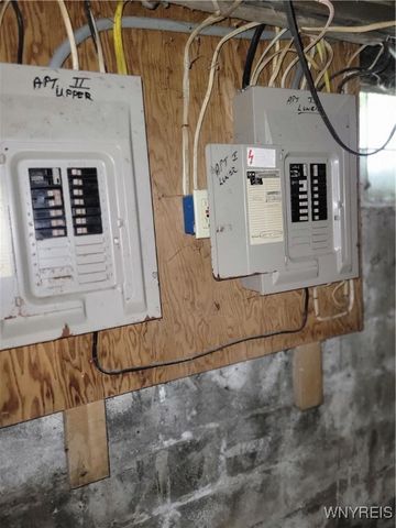 80 Charlotte Street, Lockport City, NY 14094