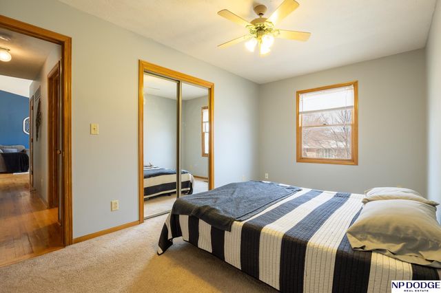 2325 Independence Drive, Lincoln, NE 68521