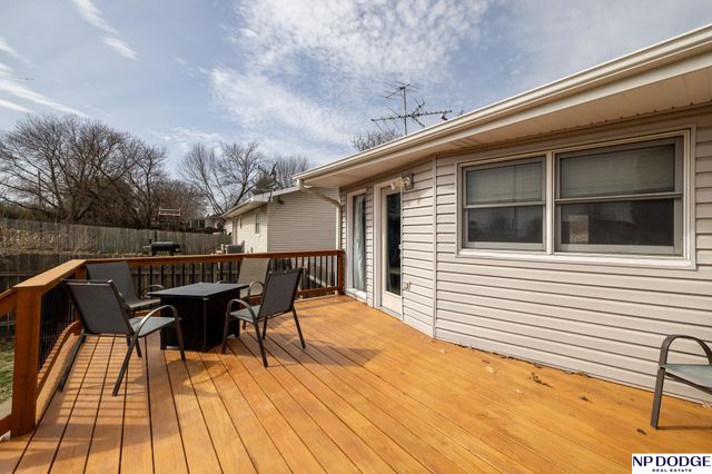 2325 Independence Drive, Lincoln, NE 68521