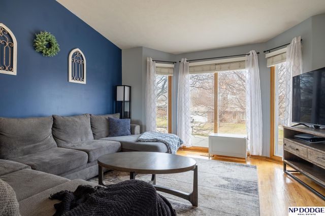 2325 Independence Drive, Lincoln, NE 68521