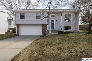 2325 Independence Drive, Lincoln, NE 68521