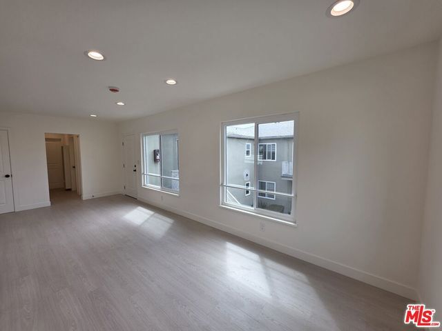 2601 20th Street 6, Santa Monica, CA 90405