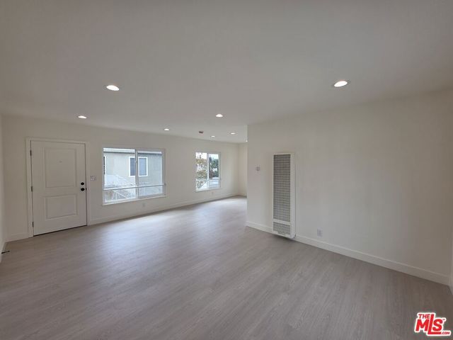 2601 20th Street 6, Santa Monica, CA 90405