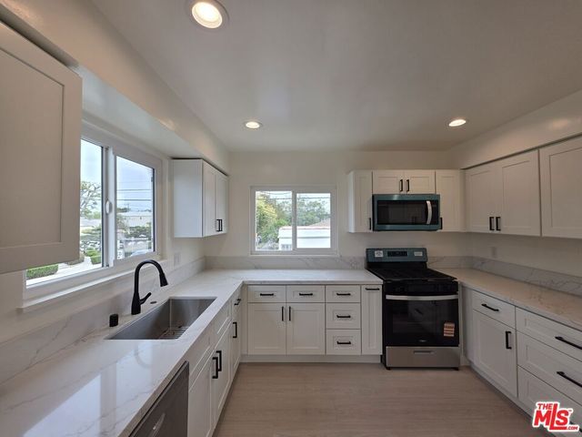 2601 20th Street 6, Santa Monica, CA 90405