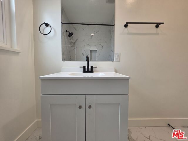 2601 20th Street 6, Santa Monica, CA 90405