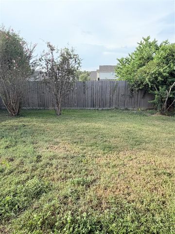 323 Annatto Lane, Crosby, TX 77532