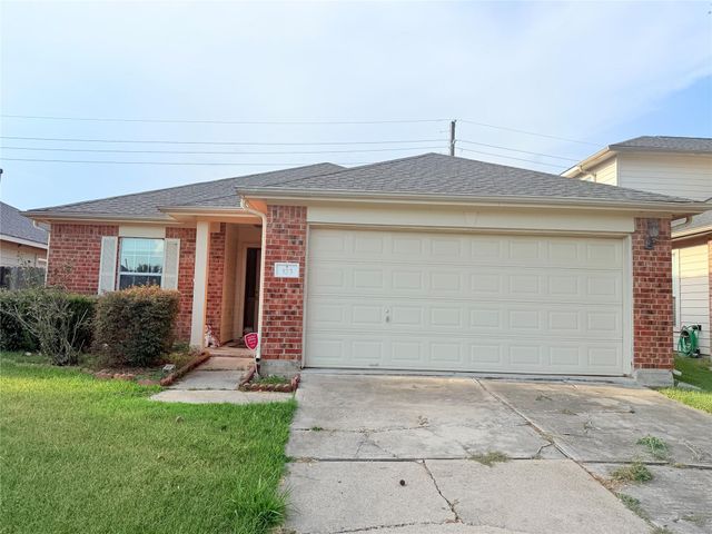 323 Annatto Lane, Crosby, TX 77532