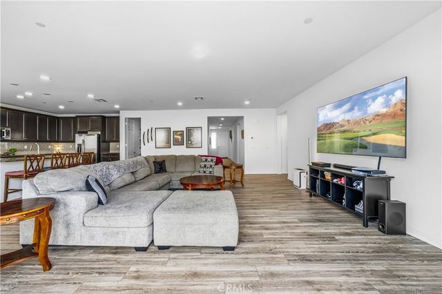 32463 Mckiernan Lane, Menifee, CA 92584