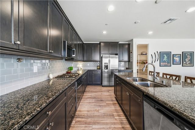 32463 Mckiernan Lane, Menifee, CA 92584