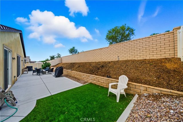 32463 Mckiernan Lane, Menifee, CA 92584
