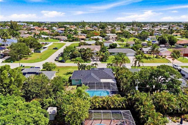 204 SE 18th ST, Cape Coral, FL 33990