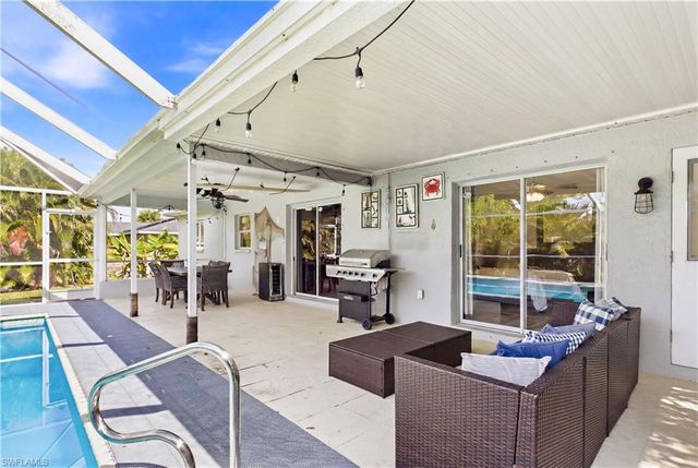 204 SE 18th ST, Cape Coral, FL 33990