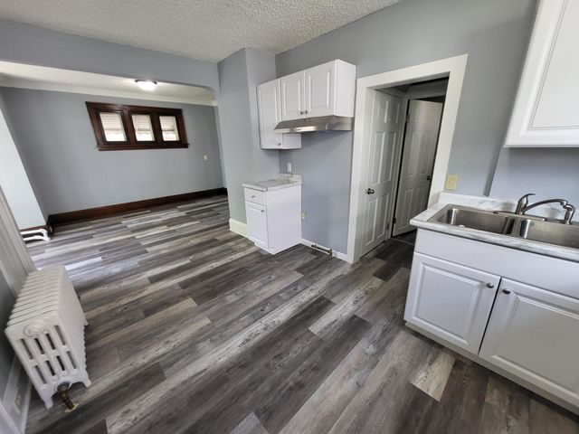 3014 Russell Avenue N, Minneapolis, MN 55411