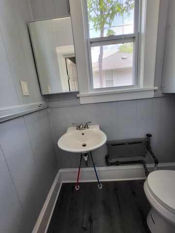 3014 Russell Avenue N, Minneapolis, MN 55411