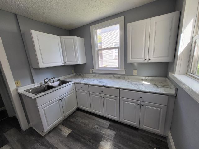 3014 Russell Avenue N, Minneapolis, MN 55411