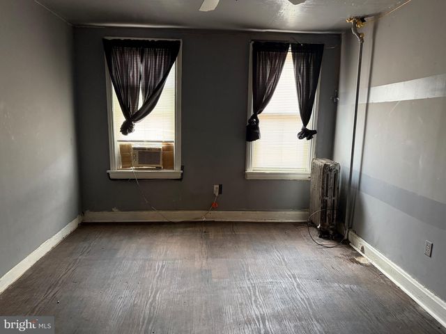 1831 N 3RD ST, Harrisburg, PA 17102