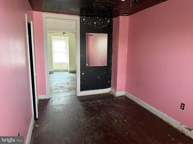 1831 N 3RD ST, Harrisburg, PA 17102