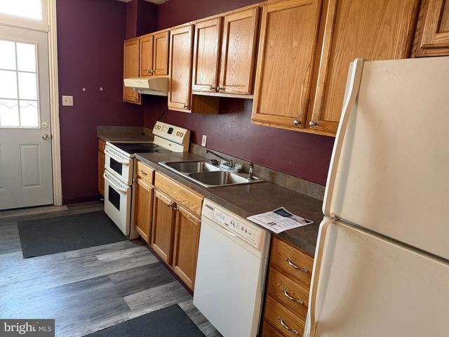 1831 N 3RD ST, Harrisburg, PA 17102
