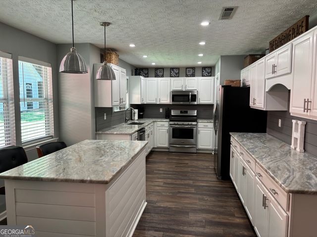 40 Frances Turn, Sharpsburg, GA 30277