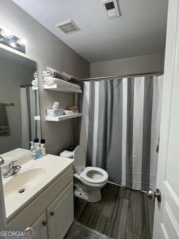 660 Barnett Shoals Road 116, Athens, GA 30605