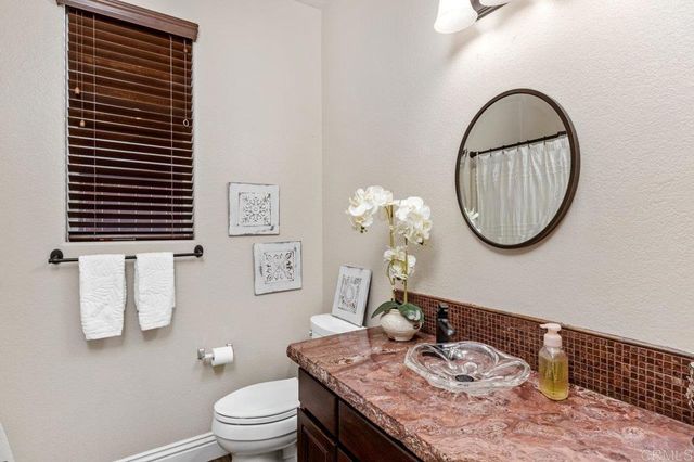 316 Crownview Court, San Marcos, CA 92069