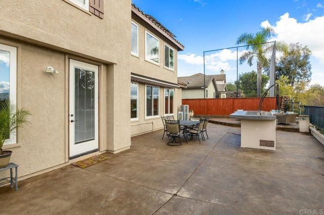 316 Crownview Court, San Marcos, CA 92069