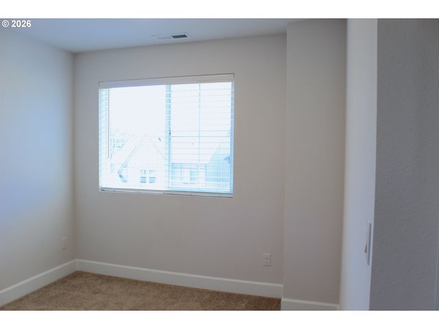 13020 Sw LARKWOOD Pl, Tigard, OR 97224