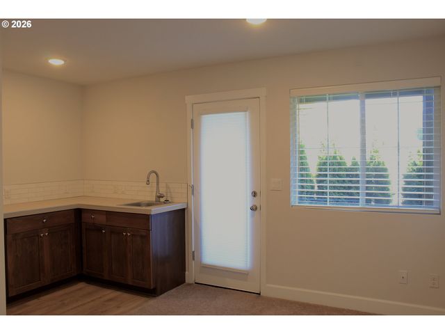13020 Sw LARKWOOD Pl, Tigard, OR 97224