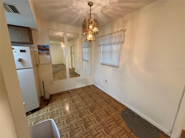 4050 4TH STREET N 122, St Petersburg, FL 33703