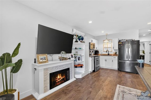 350 Birkhead Road, Winfield, MO 63389