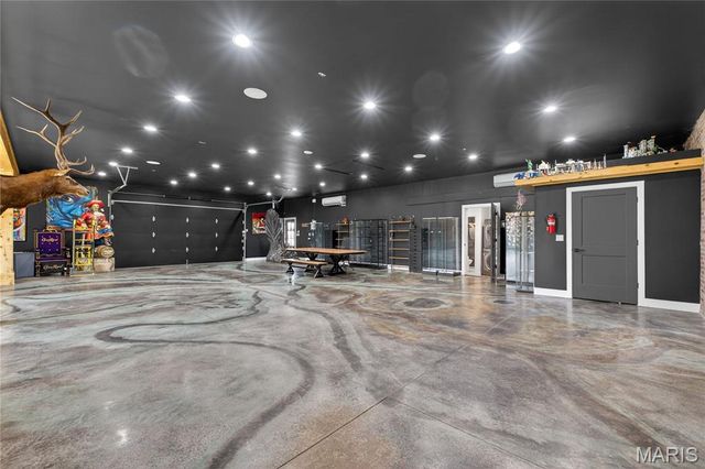 350 Birkhead Road, Winfield, MO 63389