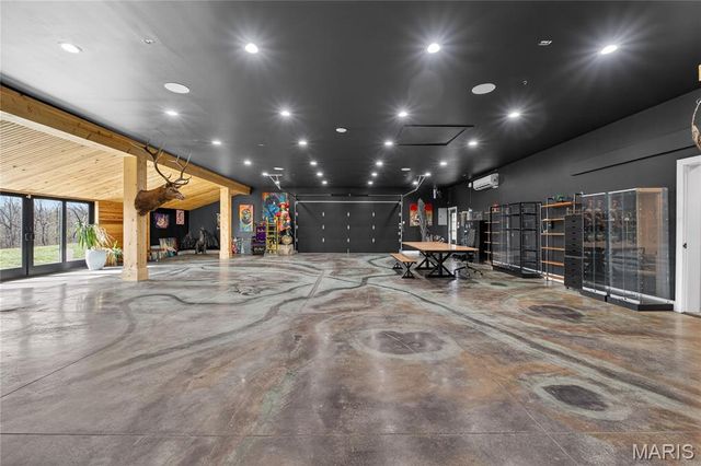 350 Birkhead Road, Winfield, MO 63389