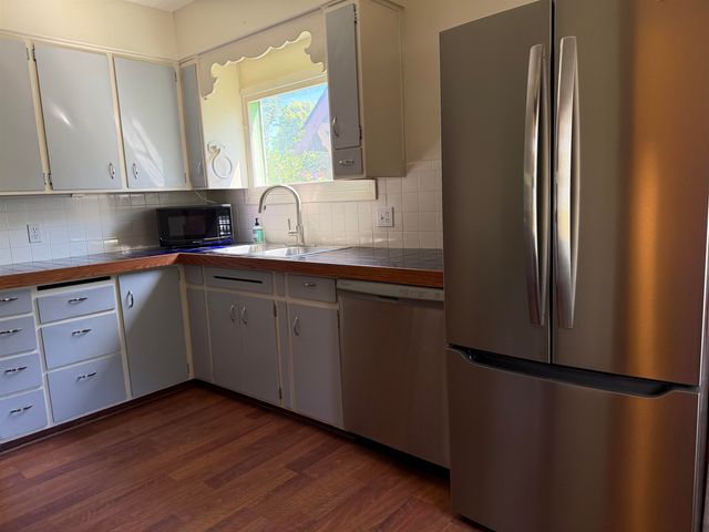 1208 E 11th Ave, Spokane, WA 99202
