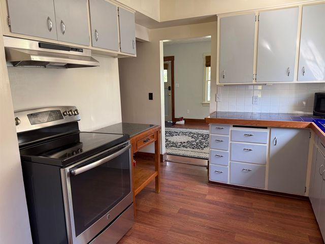 1208 E 11th Ave, Spokane, WA 99202