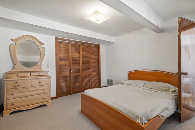 36 Little Neck Lane, Mashpee, MA 02649