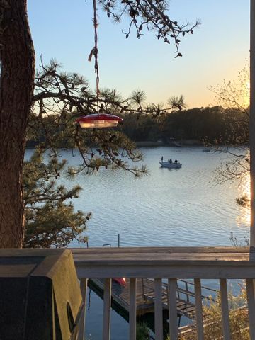 36 Little Neck Lane, Mashpee, MA 02649