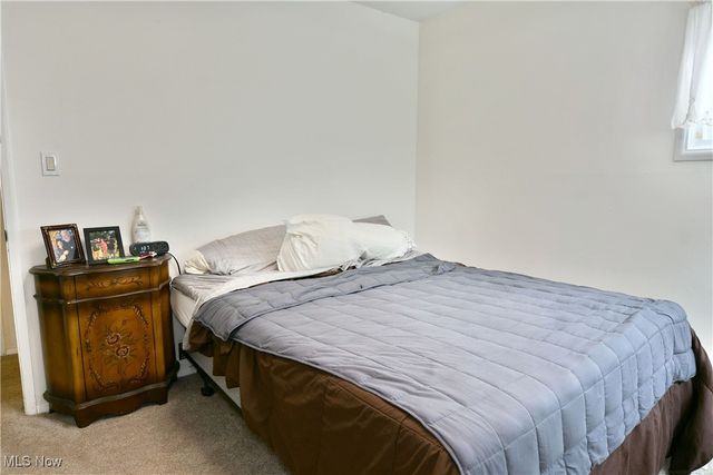 229 Jacobs Road, Hubbard, OH 44425